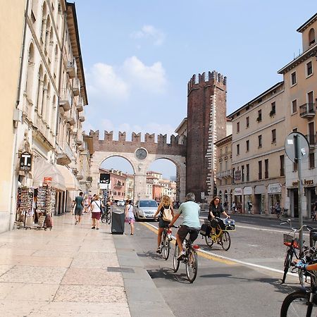 Dreaming Piazza Bra Rooms Verona Dış mekan fotoğraf